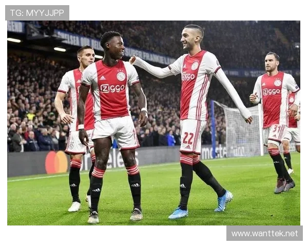 阿贾克斯争冠能力明显下降:对本赛季竞争格局带来实质性变化 阿贾克斯争冠能力明显下降:对本赛季竞争格局带来实质性变化