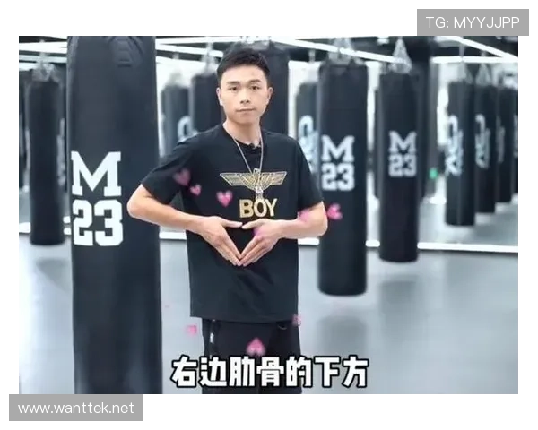 徐灿练拳头都像在算账，这生活到底是比赛还是做生意？